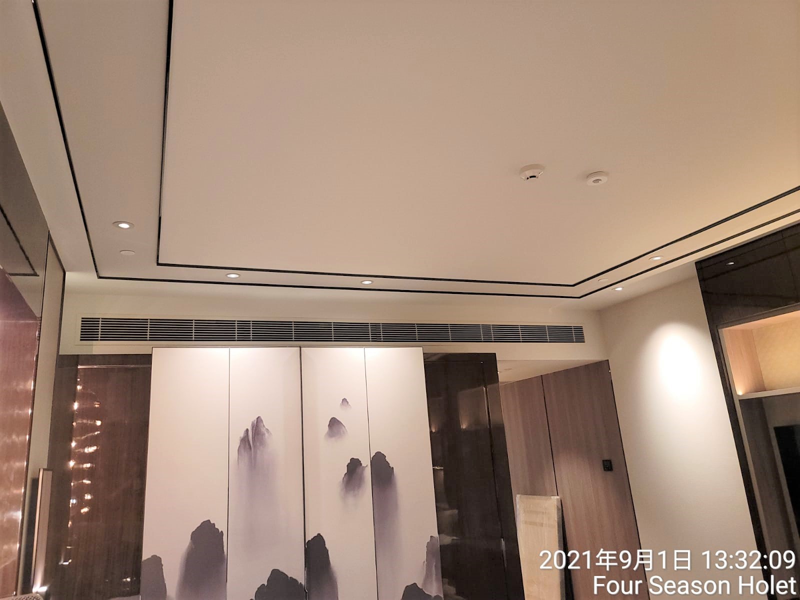 香港四季酒店（Four Seasons Hotel Hong Kong）室內天花工程完工